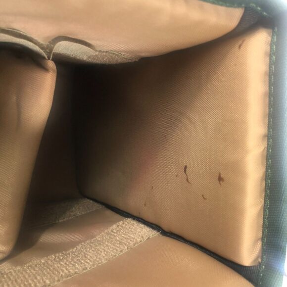 Tundra Targa Padded Camera Bag Green Tan SLR DSLR Organizer Made in Korea - Picture 11 of 12